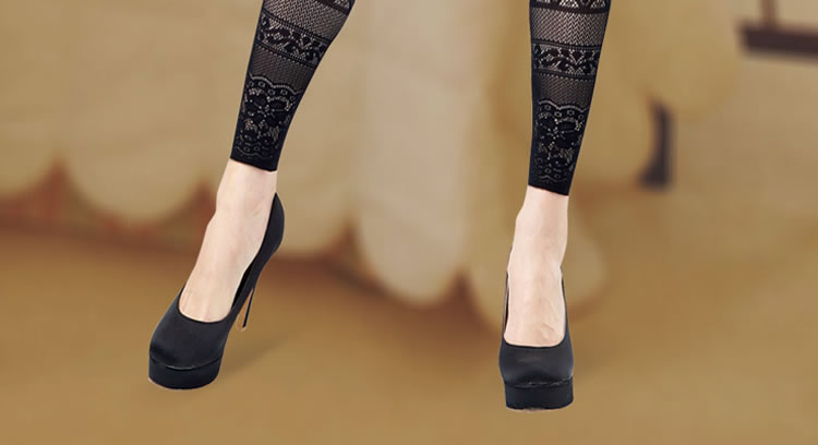 spotlight hosiery 超薄性感蕾丝网格九分裤