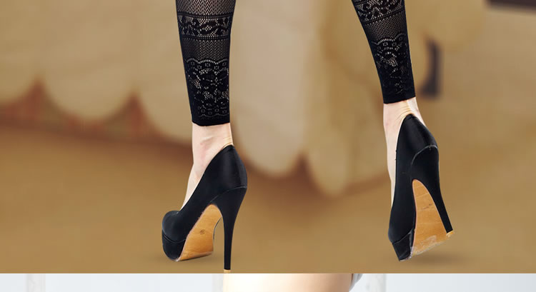 spotlight hosiery 超薄性感蕾丝网格九分裤